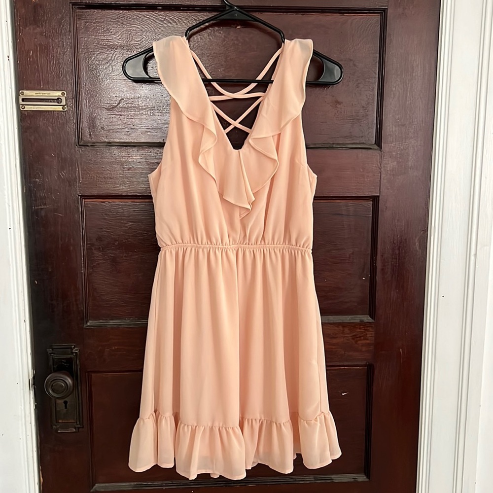 Light pink/peachy dress. Brand monteau, size medium